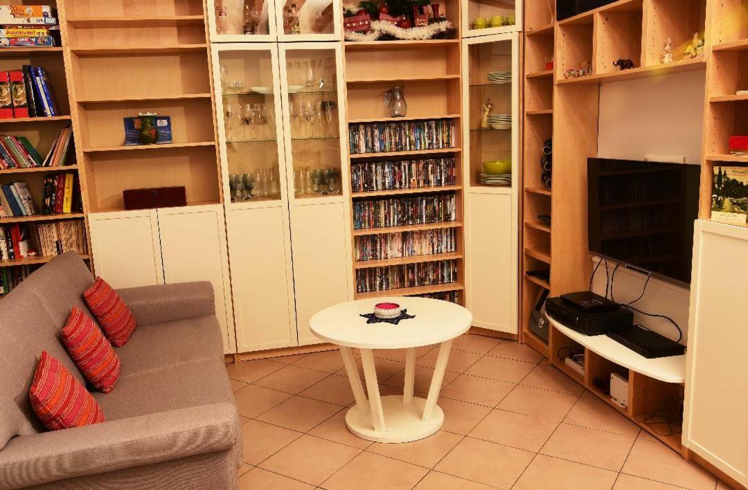 Studio Tami I Barbi Appartement Opatija Buitenkant foto